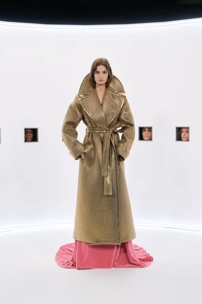Look 29